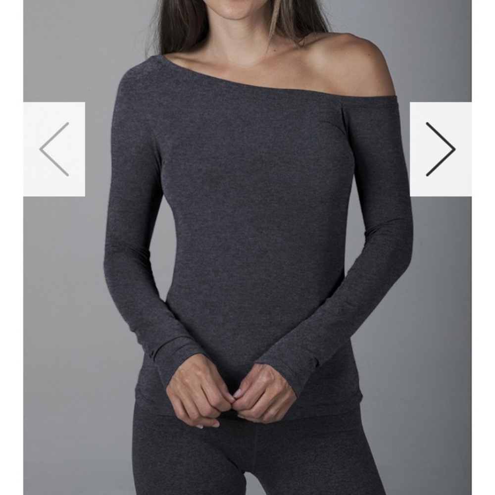KIRA GRACE OFF SHOULDER HEATHER GREY LONG SLEEVE TOP NWT - Picture 3 of 16